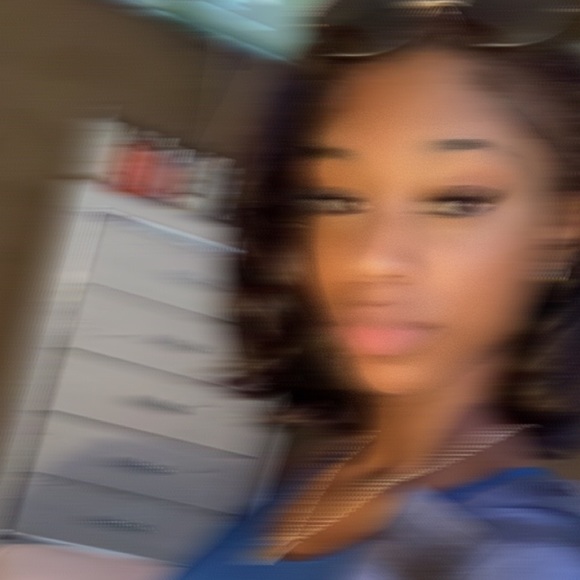 Meet your Posher, Amiyah - Picture 5 of 6